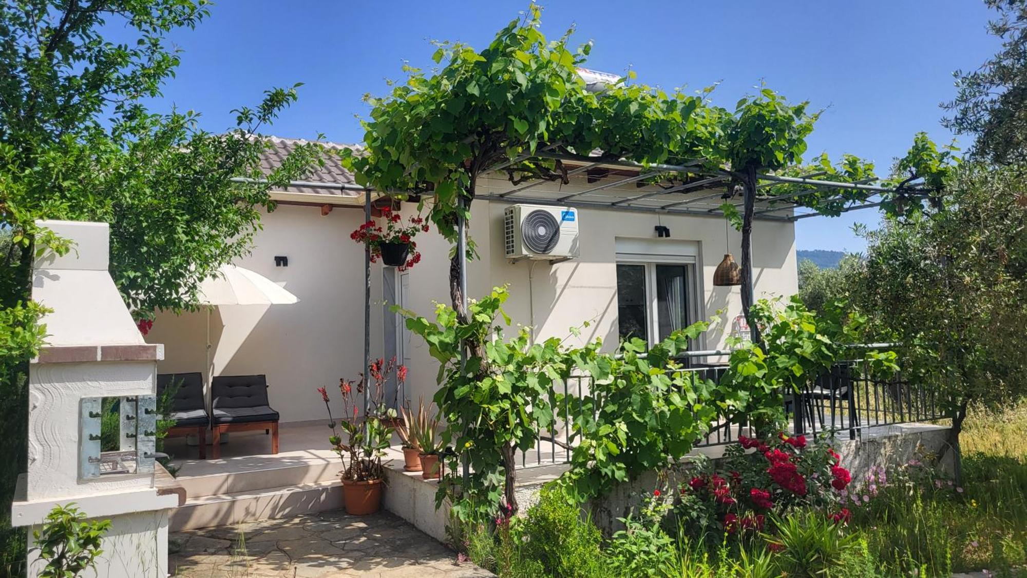 Ioannis Houses - Gemuetliches Ferienhaus Im Olivenhain Skala Potamia  Room photo